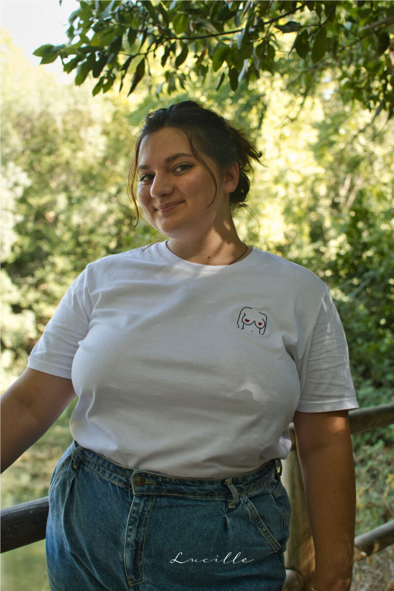 t-shirt brodés féminins L