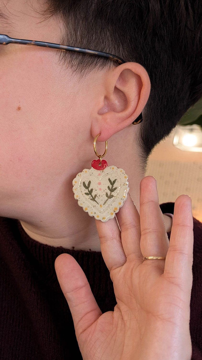 Boucles d'oreilles coeur - Celiart x Lmz Océane – Image 3